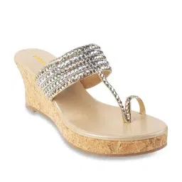 Mochi Women's Golden Toe Ring Wedges-image-63