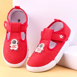 Cute Walk by Babyhug Casual Shoes with Velcro Closure & Astronaut Patch - Red-picture-48