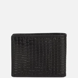 Van Heusen Men Textured Leather Two Fold Wallet image 2