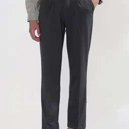 SHOWOFF Men Custom Low-Rise Pleated Trousers-image-53