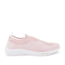 Campus Women's CAMP CALLIE Peach Walking Shoes-image-61