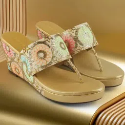 Metro Women's Gold Casual Sandals-picture-27