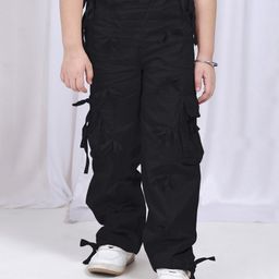 NEUDIS Cotton Pockets Detailed Solid Cargo Pants - Black-image-30