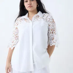 Gia by Westside White Floral Lace-Detailed Cotton Shirt-picture-9