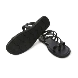 Gabicci Men's Black Toe Ring Sandals image 5