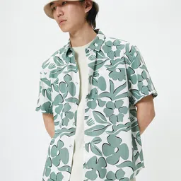 Koton Men Spread Collar Short Sleeves Conversational Printed Regular Fit Casual Shirt-image-66