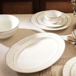 Pure Home and Living White Ceramic Criss Cross Detail Rice Platter-image-35