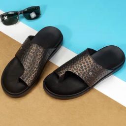 Mochi Men's Brown Toe Ring Sandals-picture-38