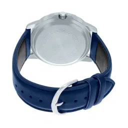 Casio MTP-VD01L-2BVUDF Enticer Analog Watch for Men image 2