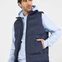 Styli Men Mock Collar Solid Casual Puffer Jacket-33