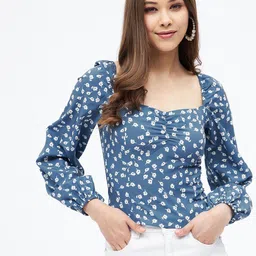 Harpa Women Grey & White Floral Print Sweetheart Neck  Smocked Crepe Crop Top-image-51
