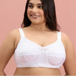 Nykd By Nykaa Ultimate No Bulge, Shape & Support Non Padded Non Wired Lace Bra NYB033 White-picture-0