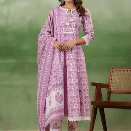 Sangria Lavender Floral Printed Tie-Up Neck Pure Cotton Kurta With Trouser & Dupatta-picture-51