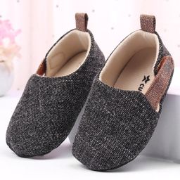 Cute Walk by Babyhug Booties with Velcro Closure - Black-image-62