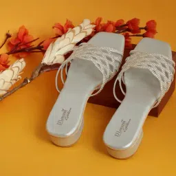 D'LORZERI Women's Silver Casual Sandals-image-25