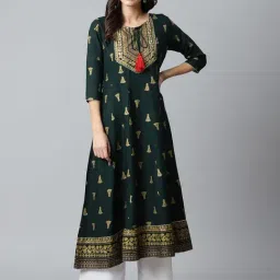 Sringam Green Embroidered A Line Kurta-image-17
