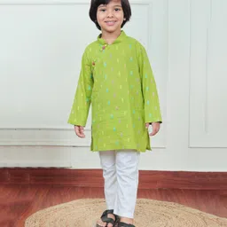Polka Tots Cotton Full Sleeves Leaves Embroidered Kurta Pyjama Set - Light Green-picture-38