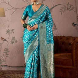 Dori Woven Design Zari Banarasi Saree-32