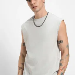 Bewakoof Grey Relaxed Fit Plain Vest-picture-1