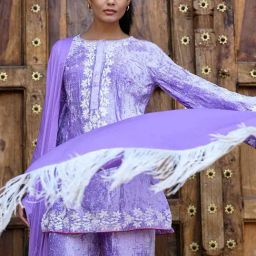 Nuhh Mauve Velvet Regular Fit Kurta-picture-9