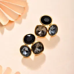 Reenisaa Geometric Studs Earrings-picture-46