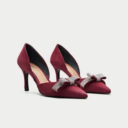 Oroh Suede Women Western Embellished Party Stiletto Pumps-image-25