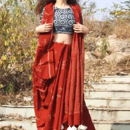 Chidiyaa Maroon Dragonfly Block Printed Cotton Mul Saree image 1