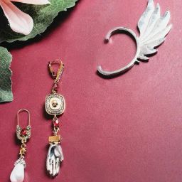 Sohi Unmatched Allure Exquisite Earrings-22