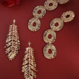 Sohi Unconventional Elegance Different Earrings-16