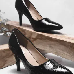 The White Pole Women's Black Stiletto Pumps-image-7