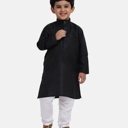 BownBee Full Sleeves Solid Kurta Pyjama Set - Black-image-15