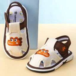Cute Walk by Babyhug Sandals With Velcro Closure & Animal Patch - Brown-picture-17