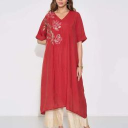 Rangmanch By Pantaloons Barbados Cherry Relaxed Fit Floral Print Kurta-picture-6