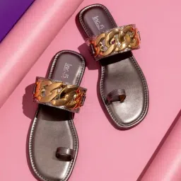 Inc.5 Women's Pewter Toe Ring Sandals-image-57