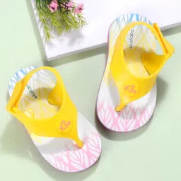 Babyoye Flip Flops with Velcro Closure - Yellow & White-picture-31