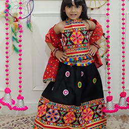 BownBee  Navratri Theme Sleeveless Banjara Floral Embroidered &  Mirror Work Embellished  Chaniya Choli With Dupatta - Black-picture-42