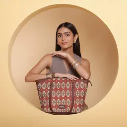 ZOUK Agra Durrie Printed Tote Handbag image 1