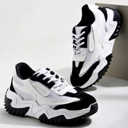 Shoetopia Mesh Detailed Colour Blocked Lace Up Sneakers - Black-image-41