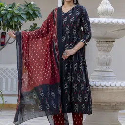 KLOSIA Women Ethnic Motifs Printed Regular Kurta with Trousers & With Dupatta-19