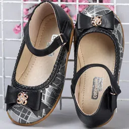 Cute Walk by Babyhug Bellies With Bow Motif - Black-picture-35