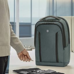 Victorinox Unisex Ergonomic Straps Backpack-image-1