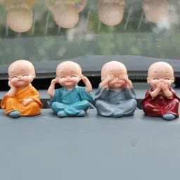 SSS SCULPTURE Multi Polyresin Showpieces-24