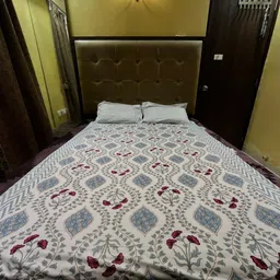 Bedbathandbliss White & Green 2 Pieces Egyptian Cotton 300 GSM Single Bed Dohar-35