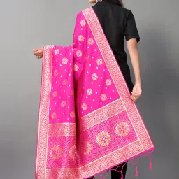 Satrani Pink Woven Pattern Dupatta image 2