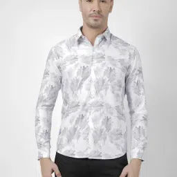 Numero Uno Grey Cotton Slim Fit Printed Shirt-image-13