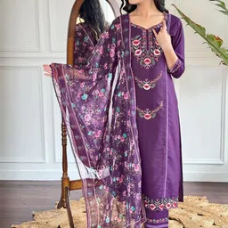 CaniBani Magenta Chanderi Silk Kurta Sets-55