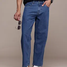 WROGN Men Pure Cotton Loose Relaxed Fit Light Fade Jeans-image-95