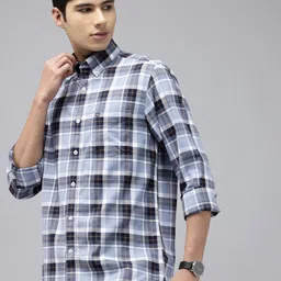 Arrow Manhattan Slim Fit Checked Pure Cotton Casual Shirt-picture-32