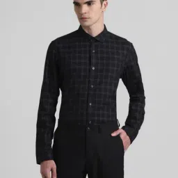 Jack & Jones Jet Black Cotton Slim Fit Checks Shirt-picture-39