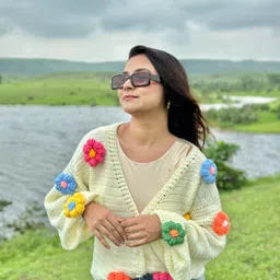 Sugercandy Women Floral V-Neck Woollen Cardigan-image-77